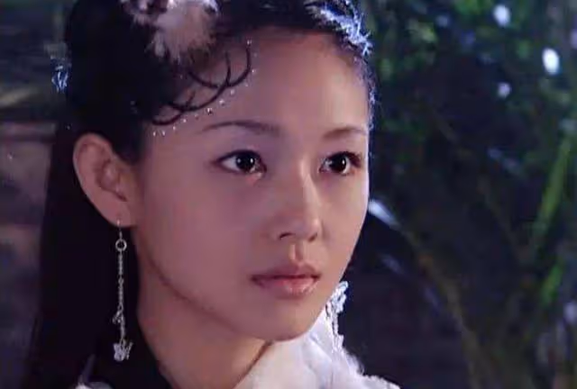 大S再度登記結婚沒和具俊曄現身,17歲出道的她何時這麼低調了?