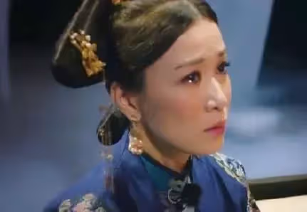 佘詩曼哭戲才叫演技，再看楊穎與劉德華對戲猛滴藥水，網友：華仔心裡是崩潰的