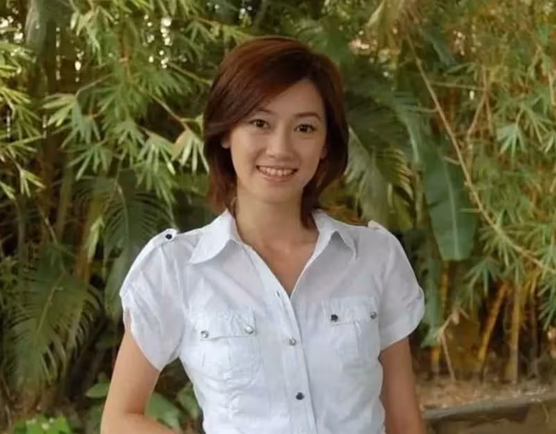 大S倒追過的藍正龍，經歷了10多次的緋聞，為何轉身娶了周幼婷？