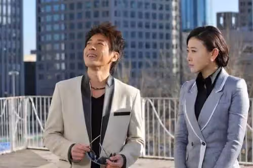 令狐沖呂頌賢，和妻子結婚多年，樂享二人世界不生子，堅持吃素多年：保持年輕的秘訣