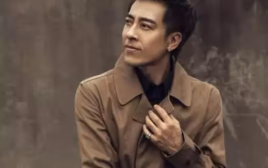 令狐沖呂頌賢，和妻子結婚多年，樂享二人世界不生子，堅持吃素多年：保持年輕的秘訣