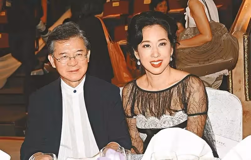 豪門之子羅俊誠，父親身家500億，他拒絕繼承，結婚也不邀請父親，這是為何