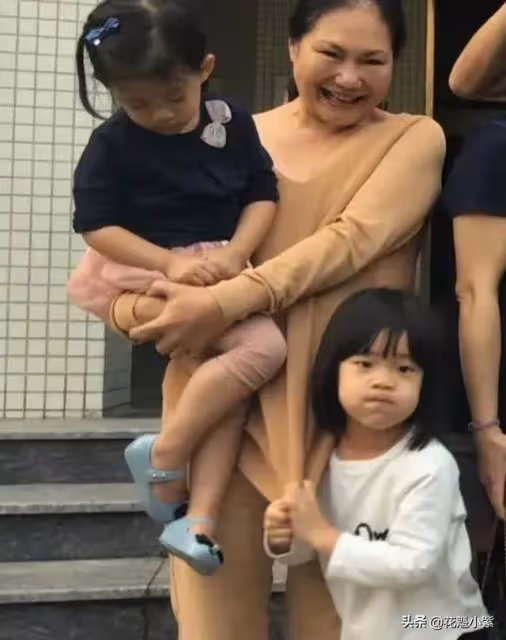 大s正式成為韓國媳婦,s媽刪除三年動態,網友:徹底放手不管了