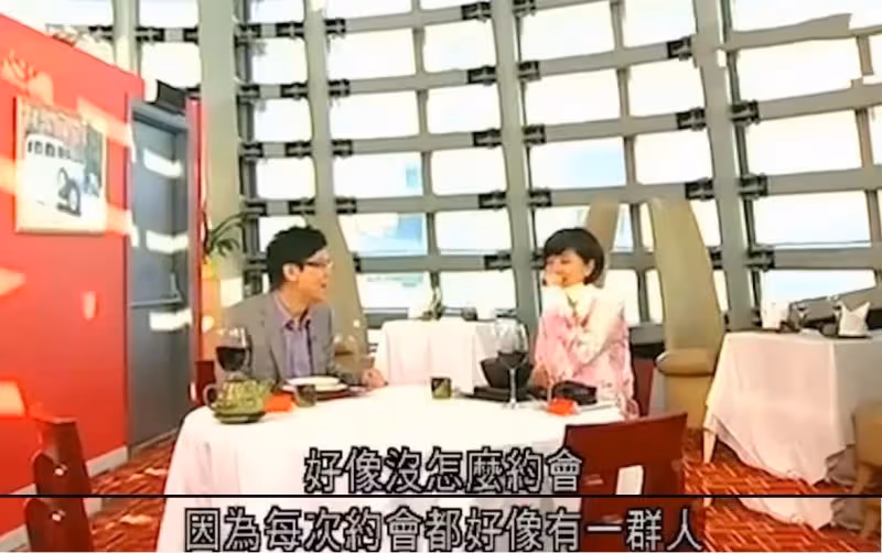 61歲「小龍女」陳玉蓮素顏照罕曝光！滿臉皺紋卻自然優雅，周潤發曾為她放棄生命，拒絕劉德華，如今帶發修行致力慈善