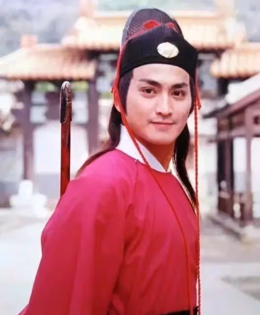 書中人物走進現實!這10位男明星,簡直演活了武俠第一美男