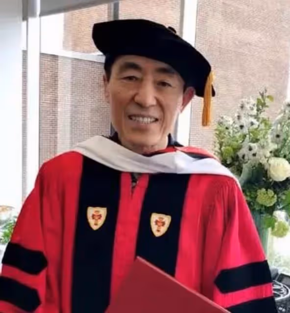 娛樂圈真假高學歷:周潤發倆博士被指偽學霸,董卿郭藹明才貌雙全