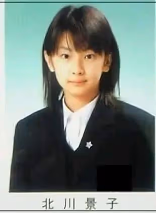 北川景子家世不簡單，爺爺是名醫，父親是三菱董事，弟弟是漫畫家