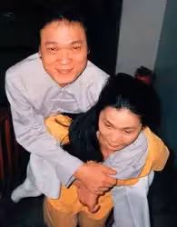 昔深情揹尪16載!阿吉仔前妻「淚吐當傻女人心酸」:不再為他醉茫茫 淚憶舊情「再苦也沒下海」惹心疼