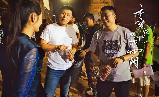 48歲影視公司CEO廉潔去世，辭職當晚在美國病逝，曾打造《香蜜》