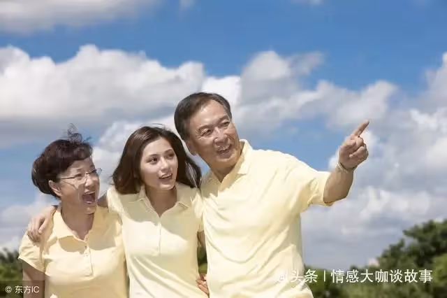 買房出60萬，婆婆不讓加我的名字，我打個電話，老公求我回心轉意