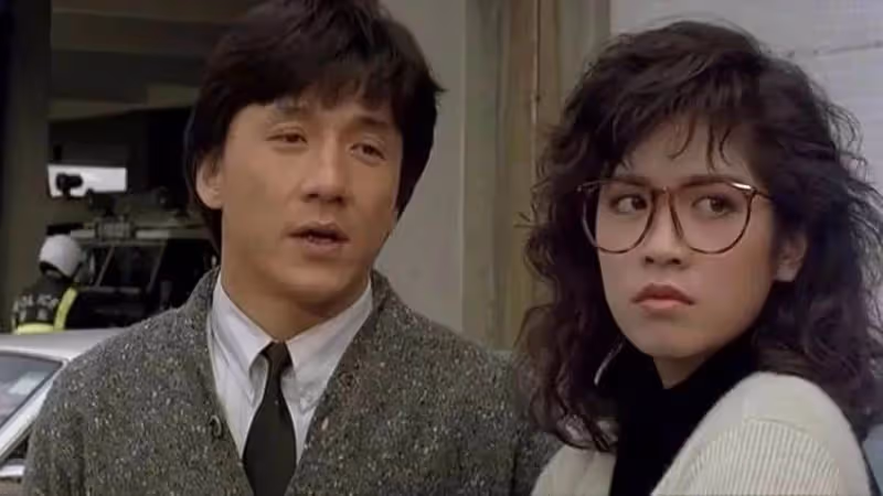 55歲郭錦恩近況!曾獲「美國華埠小姐冠軍」,與葉子楣齊名稱為「嘉禾五朵金花」轉型幕後成導演,家庭美滿幸福