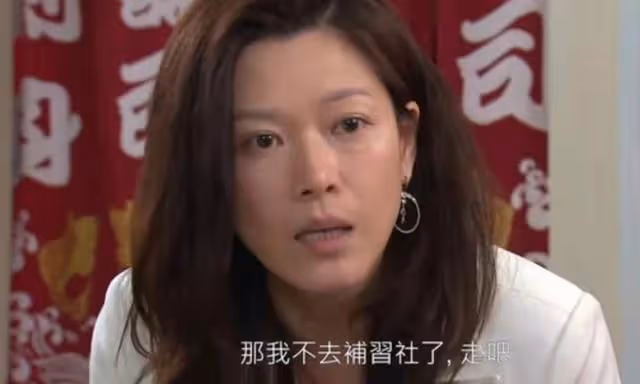 大犧牲!TVB知名女星真素顏上陣拍劇,獲網友大讚:不化妝更美