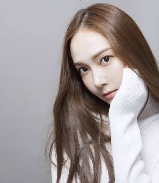 加盟《浪姐》?韓國女團成員鄭秀妍酒店曬照,中國網友炮轟:別來