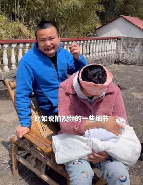 網紅牛愛芳開始賣課！與小春花一同教粉絲拍視頻，一堂課299元