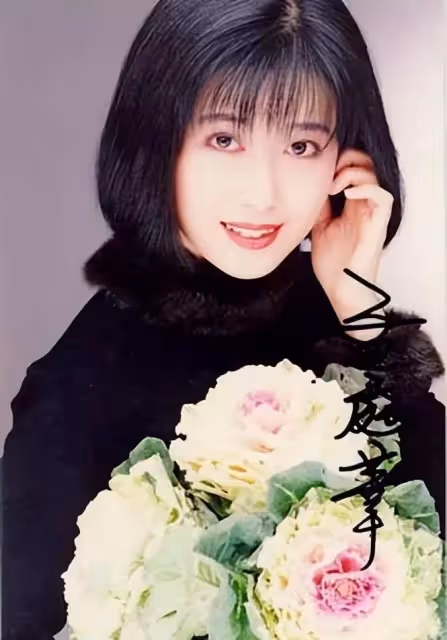 52歲孟庭葦,從「月亮女神」到退出娛樂圈,一場報復性的婚姻,卻將她徹底毀掉