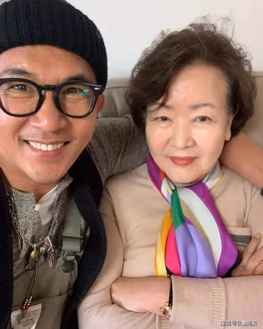爲了追愛大S，具俊曄缺席「母親77歲大壽」飛到台灣　兒媳已隔空送祝福：會引發婆媳矛盾嗎