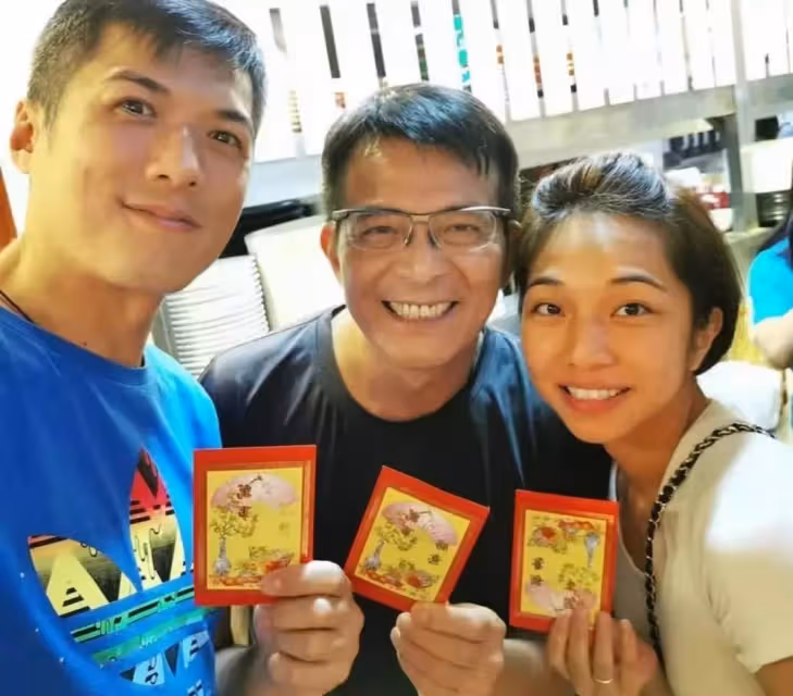 有機會發展?黃日華與女藝人見面頻繁,網友:希望他們幸福!!