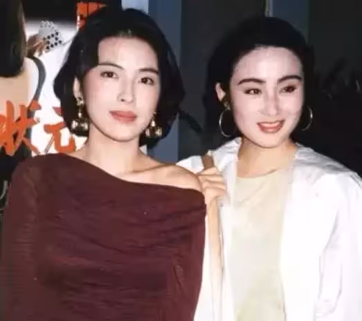 30多年前的羅美薇美得不可方物,穿衣時髦清純,難怪能迷住張學友!