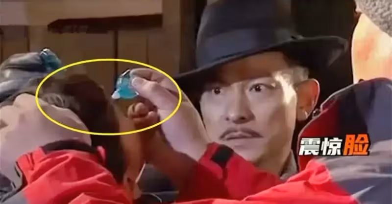 佘詩曼哭戲才叫演技，再看楊穎與劉德華對戲猛滴藥水，網友：華仔心裡是崩潰的！
