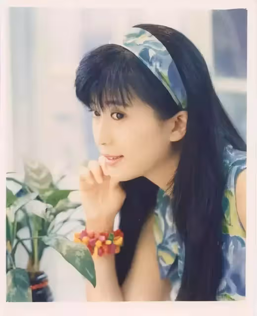 52歲孟庭葦從「月亮女神」到退出娛樂圈,一場報復性的婚姻,卻將她徹底毀掉