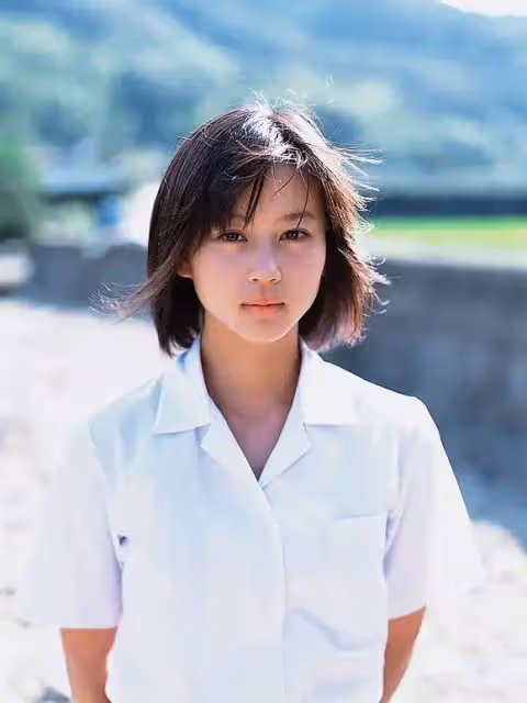 日本這位國民女神已退圈6年,仍有人為她可惜...