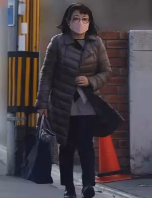 63歲的山口百惠升級做奶奶:美貌褪去盡顯富態,傳奇人生無法復制!