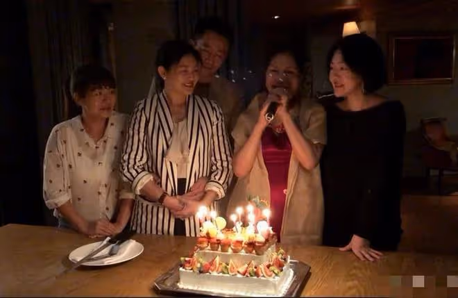 汪小菲撕小S後雙方親友團下場!張蘭口不擇言嗆女方,S媽無奈發聲