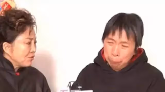 強勢婆婆到兒媳家大鬧三次，導致兒媳離婚，如今又哭訴帶孫子太累