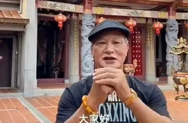 港片大反派狄威罕現身，70歲已是一臉慈祥，「羅三炮」也老了