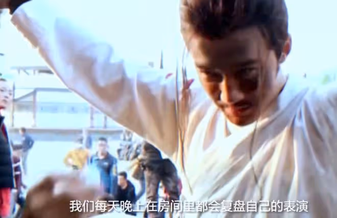 被金星一句話「封殺」的男人,終於復出了