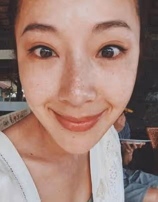超模隋棠素顏罕曝光!「滿臉雀斑」卻超自信,嫁豪門3年生3胎,網友:太拼