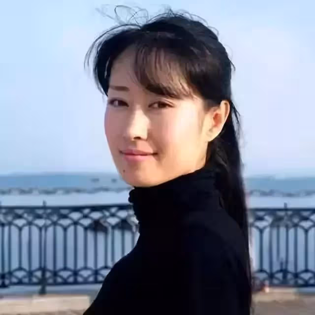 她「37歲離婚40歲爆紅」!做了7年主婦「中年叛逆甩開婚姻」:人生從來不止一種活法