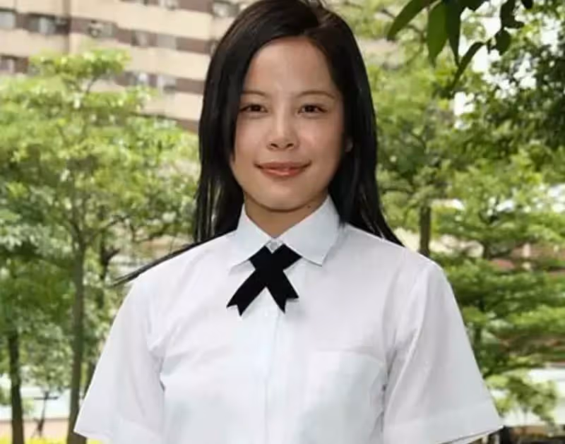楊淇近況曝光！16歲出道演過10次女一號，並提名金像獎，今為生計全職當保安