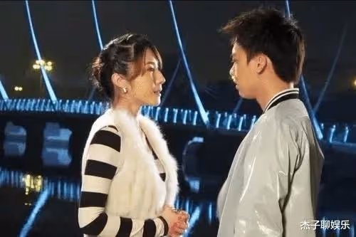 相邀滑雪還共度兩天一夜？李易峰被曝戀情後，女方回應：只是朋友