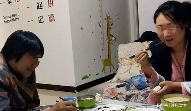 兒媳在朋友圈曬月子餐,兒子見後回家質問母親,婆婆:不知好歹