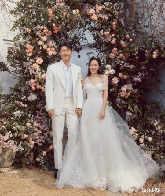 玄彬孫藝珍大婚,眾明星參加婚禮,網友紛紛送祝福