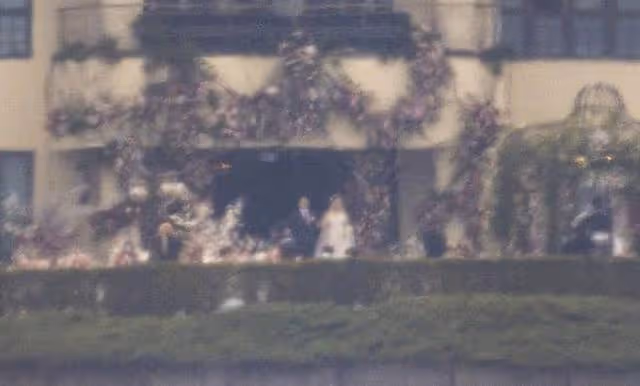 玄彬孫藝珍婚禮現場圖曝光,現場布置浪漫又溫馨,孫藝珍激動落淚