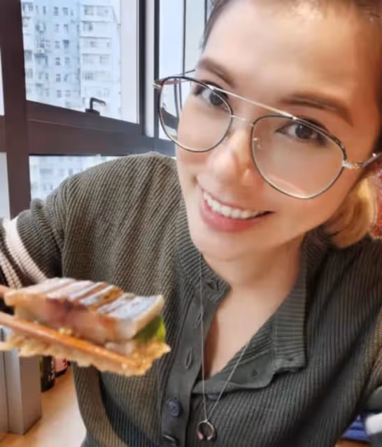 靠自強！香港女星從歌手變餐廳老闆娘，更經歷家暴離婚做單親媽媽