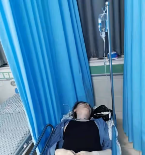 起起落落！知名歌手屢傳死訊致工作大減，曾憑花美男形象紅極一時