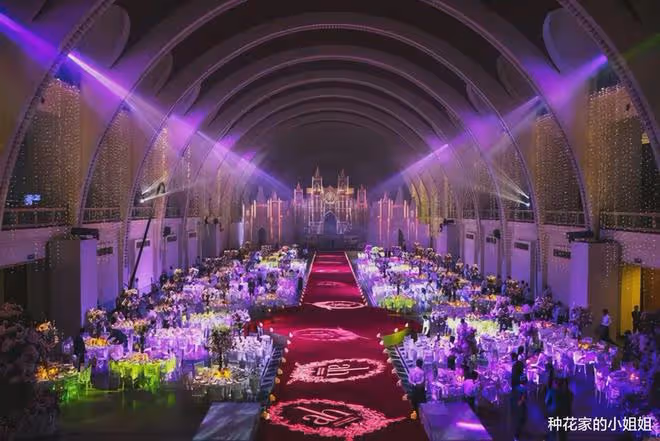 「玄彬孫藝珍」婚紗照曝光,韓媒:婚禮場地外戒備森嚴,眾星雲集!