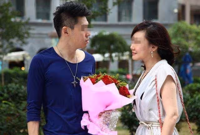 「二婚女人不配拿彩禮」 「阿姨，請您帶著行李滾出去」