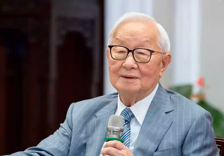 張忠謀喜迎91大壽,退休3年一心只陪太太,好習慣讓人佩服:聽著容易做著難!