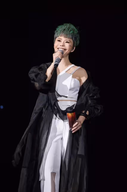 對澎湖情有獨鍾！詹雅雯「豪砸2千萬蓋別墅」不輸峇里島　才入住「就被人狂按門鈴」見遊覽車秒嚇傻