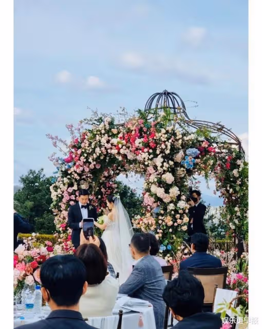 孫藝珍、玄彬豪華婚宴菜色曝光!第一道J出「高級魚子醬」韓網驚