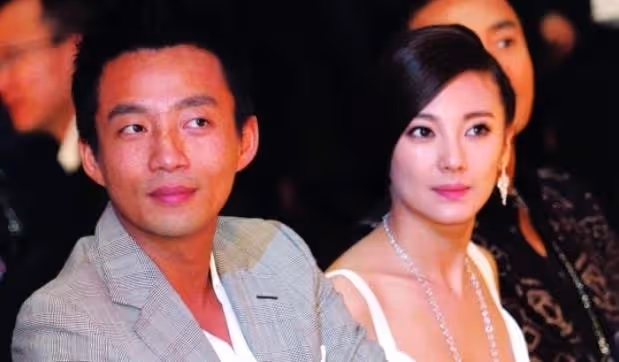 汪小菲大S終於離婚，兩個孩子撫養權花落誰家，婆婆反應耐人尋味