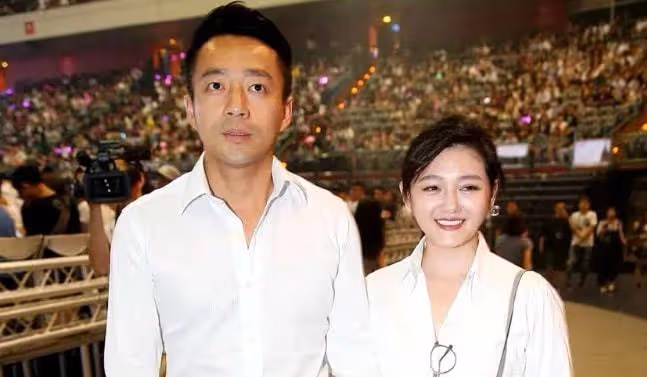 汪小菲大S終於離婚，兩個孩子撫養權花落誰家，婆婆反應耐人尋味