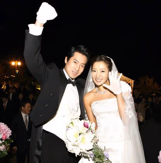 8位韓劇女神都嫁給了誰？朴信惠奉子成婚，全智賢李英愛嫁入豪門