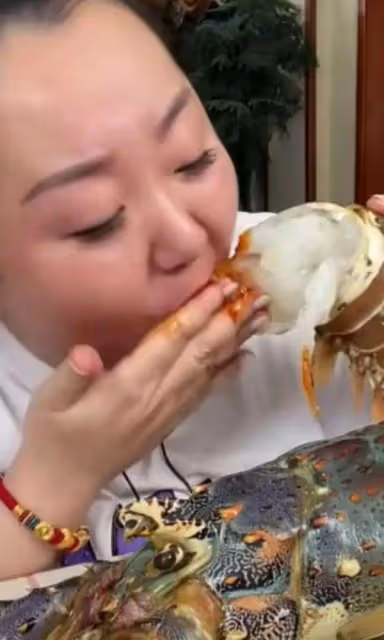 坐擁2億身家，生啃活龍蝦的北京胖姐，為何說要將遺產全留給丈夫