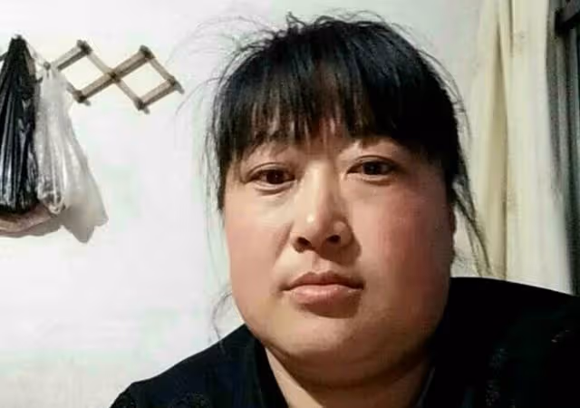 坐擁2億身家，生啃活龍蝦的北京胖姐，為何說要將遺產全留給丈夫