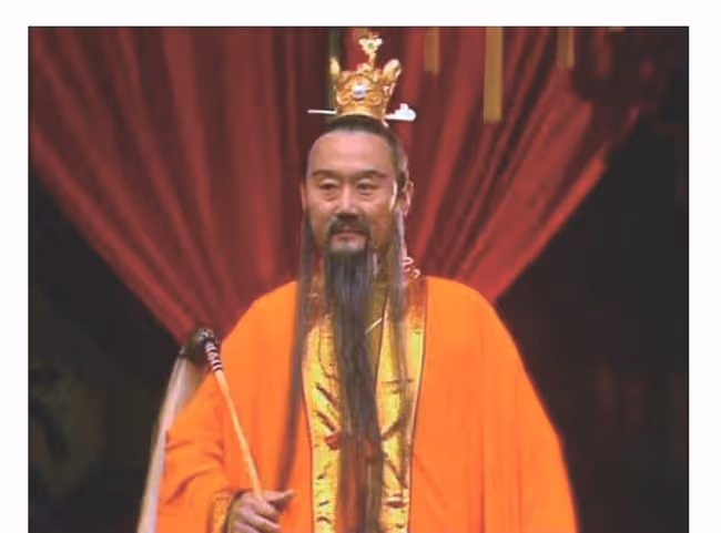 國家一級演員呂中：56歲奪視後，74歲獲國際影后，今81歲咋樣了？